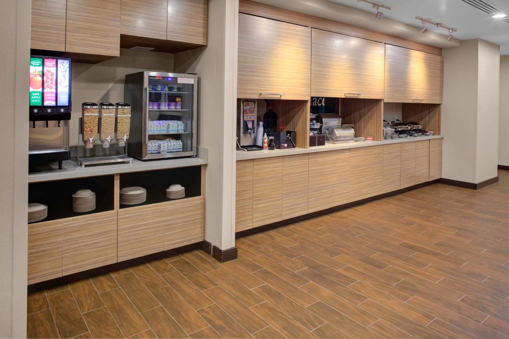 Towneplace Suites By Marriott Олбани Экстерьер фото